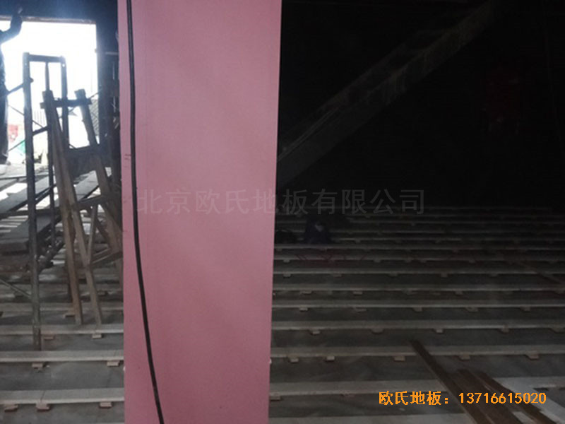 �ӱ��е�ƽһ��������̨�\�ӵ����b����