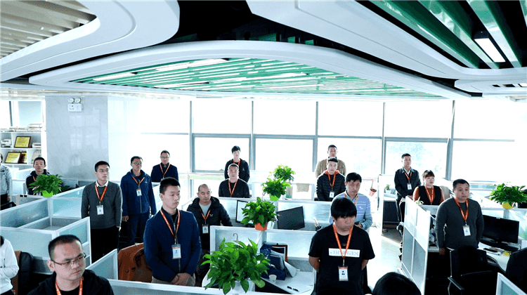 ��ľ�\�ӵ�雏S��