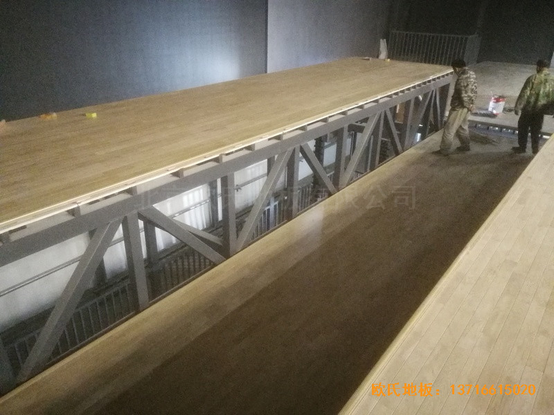 �ӱ��е�ƽһ��������̨�\�ӵ����b����2